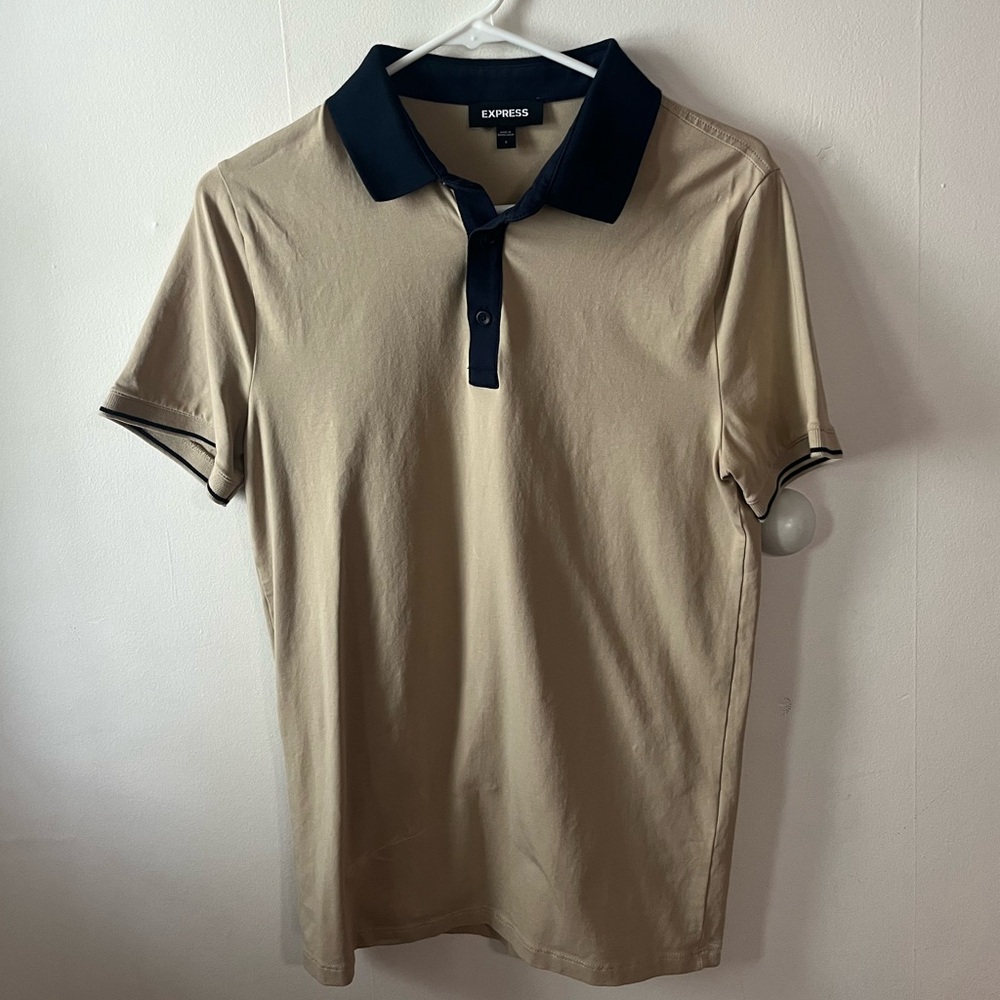 Express men’s short sleeve Polo Small